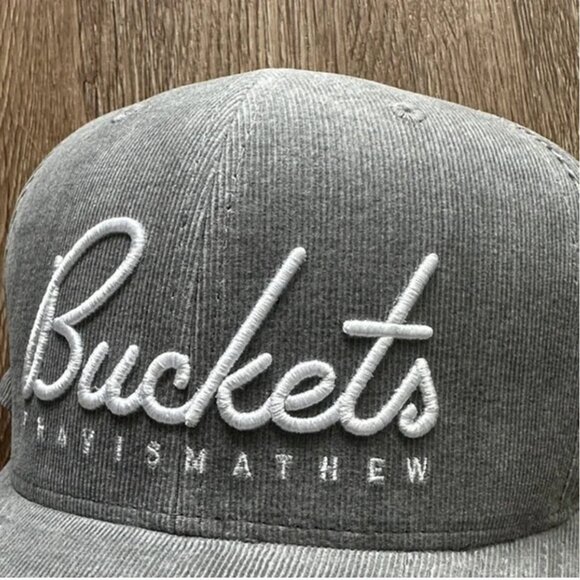 NWT Travis Mathew Hat Trick Snapback Hat Quiet Storm Gray One Size Adjustable - Picture 2 of 4